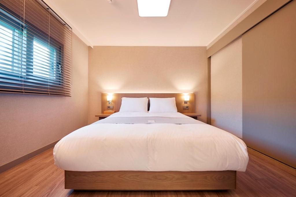 Tops10 Resort Donggang Cistar Yeongwol Exterior photo